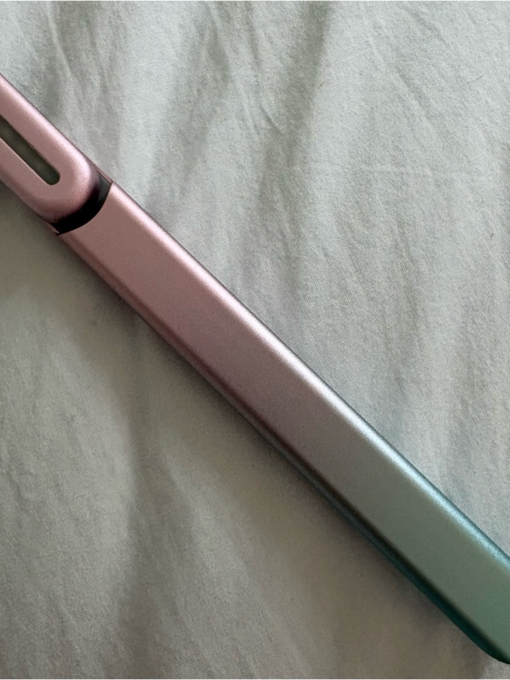 Solawave Red Light Therapy LED Wand - Ombré edition - Picture 4 of 12